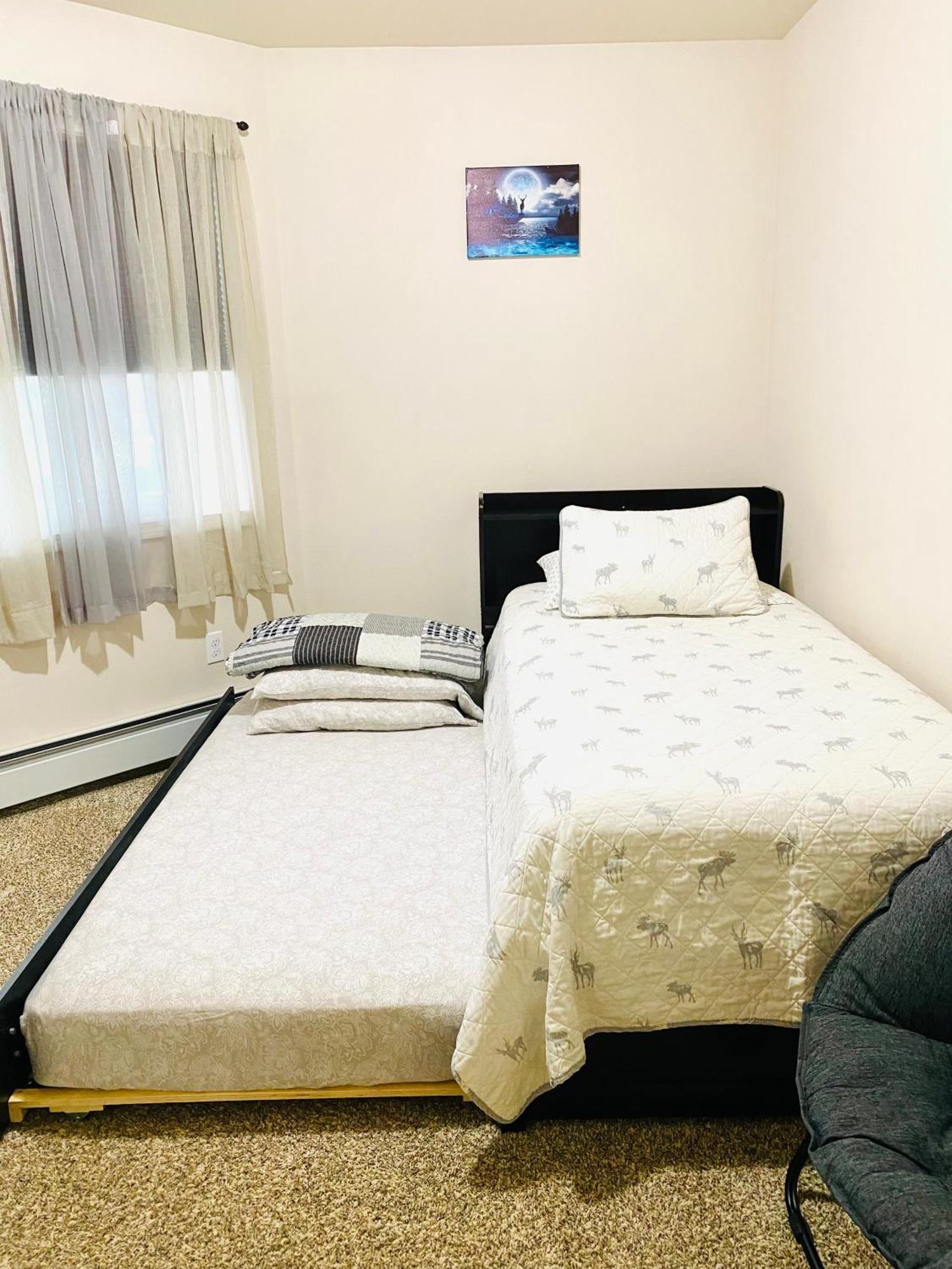 Beautiful 2 Bedroom 1 Bath Apartment With Private Garage Anchorage Zewnętrze zdjęcie